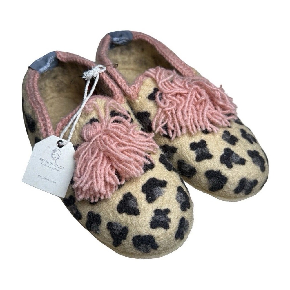 French Knot slippers Spot And Dots Pink Fringe Print 100% Wool Womens Medium 8